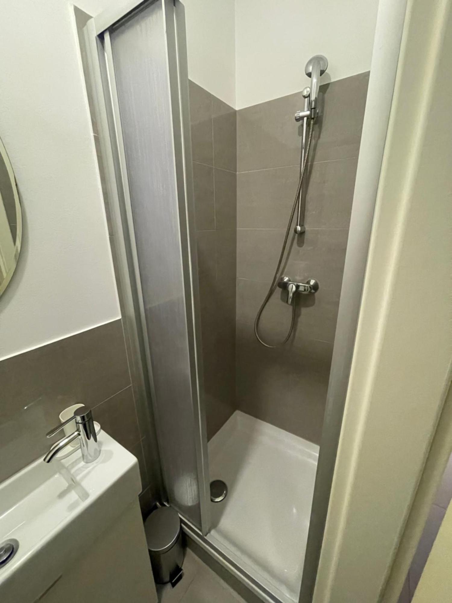 Cozy 5-Person Apartment In Vienna 6 エクステリア 写真
