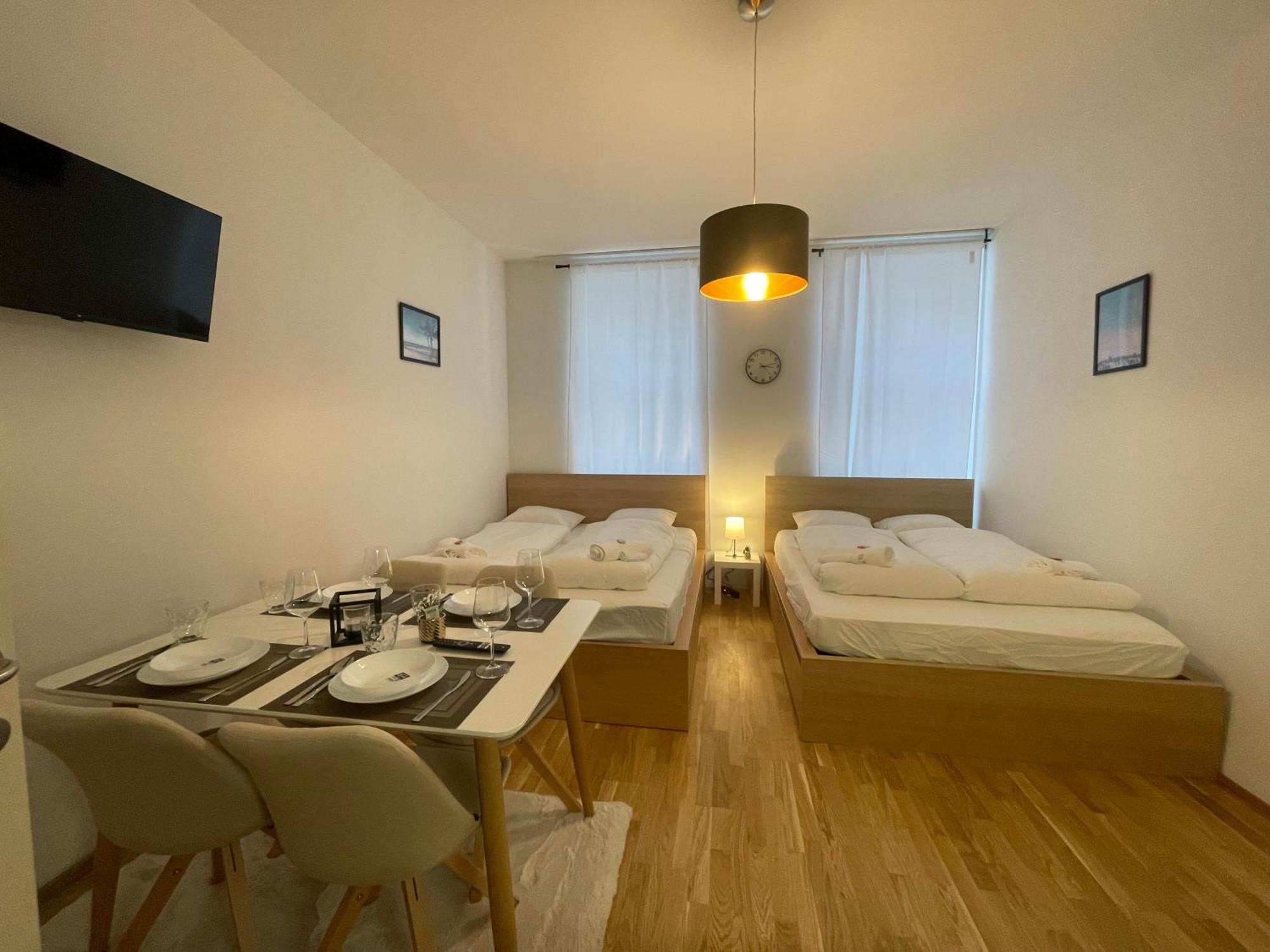 Cozy 5-Person Apartment In Vienna 6 エクステリア 写真